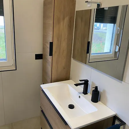 Ferienhaus Panna-lak Apartmanhaz