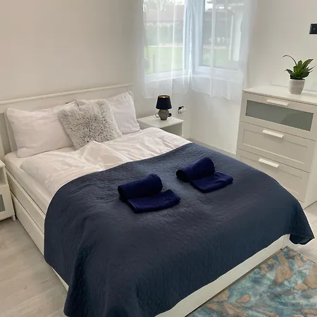 Ferienhaus Panna-lak Apartmanhaz Keszthely